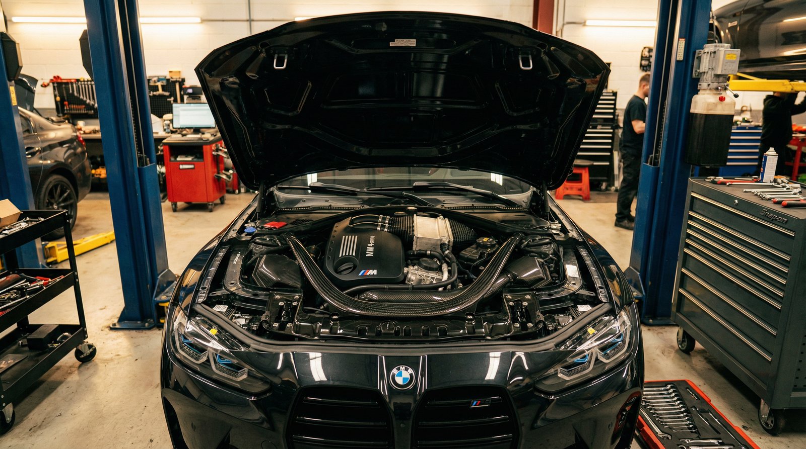 呦呦视频发动机改装视频